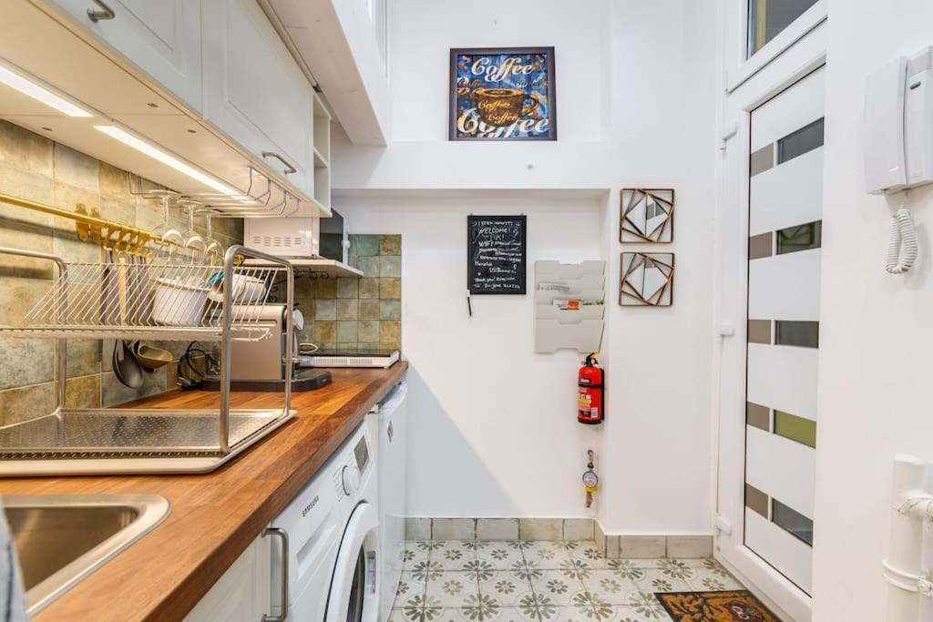 Amazing Kazinczy Flat No. 1 Budapest Exterior foto