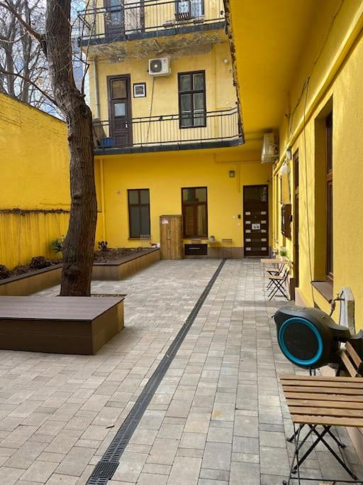 Amazing Kazinczy Flat No. 1 Budapest Exterior foto